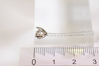 プラチナ　ダイヤモンド　スイング　ネックレス