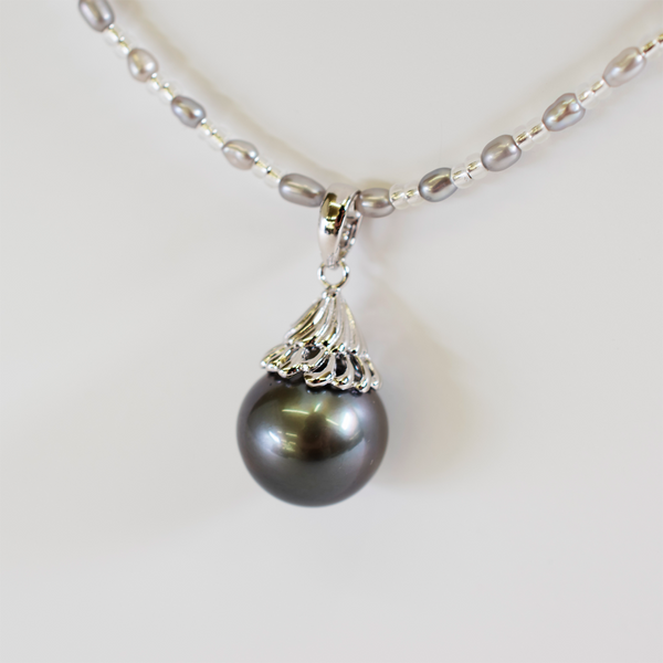 シルバー 黒蝶真珠 – 宝飾 時計 ブライダルのイシガミ